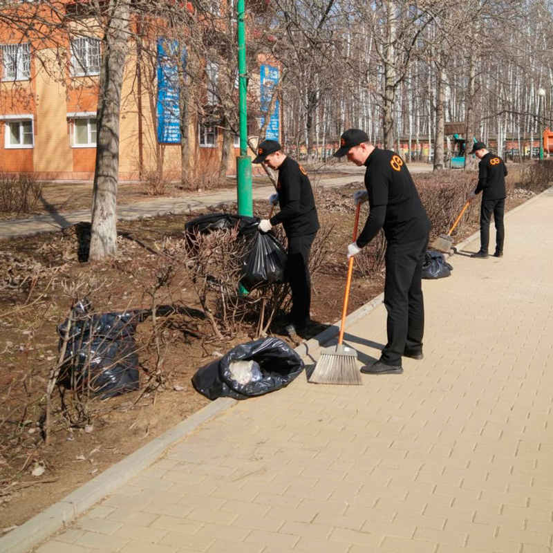 Уборка территории  в Киселёвске
